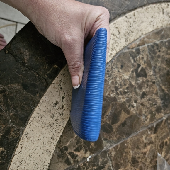 Louis Vuitton Blue Cyan Epi Leather zmens Bi Fold Wallet - Picture 9 of 11